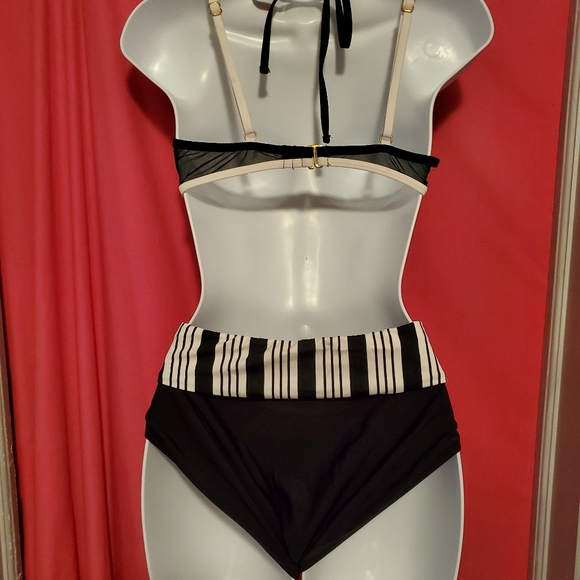 #1015 Catalina 2pc swimsuit - Picture 3 of 5